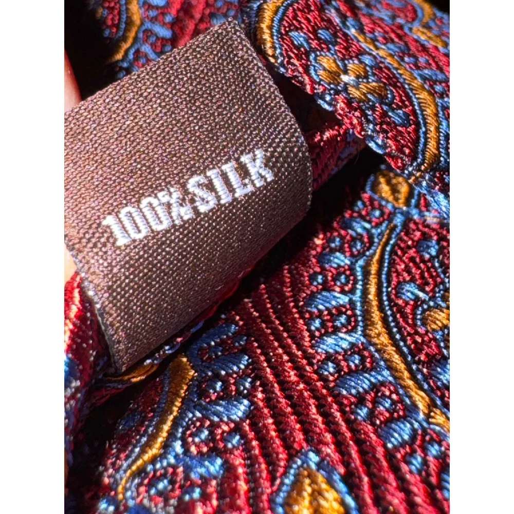 Robert Talbott Estate Silk Tie Burgundy Blue Medallion Paisley Made in Italy 8cm